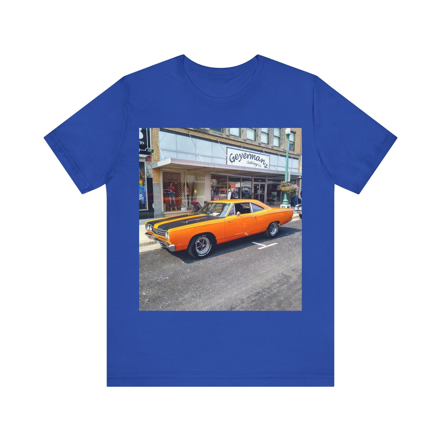 Plymouth Roadrunner Musclecar Short Sleeve Tee